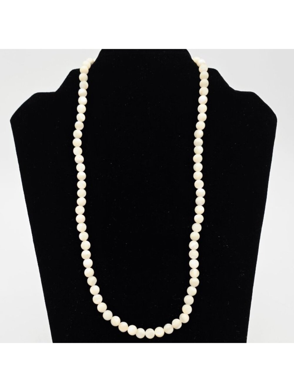 Vintage Mother of Pearl Shell Bead Necklace Gold-Tone Clasp 24-Inch Length
